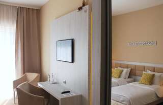 Отель Hotel Legnicki & Restauracja Легница Стандартный двухместный номер с 1 кроватью-21